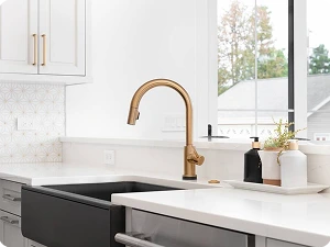 post8-copyright-890x664